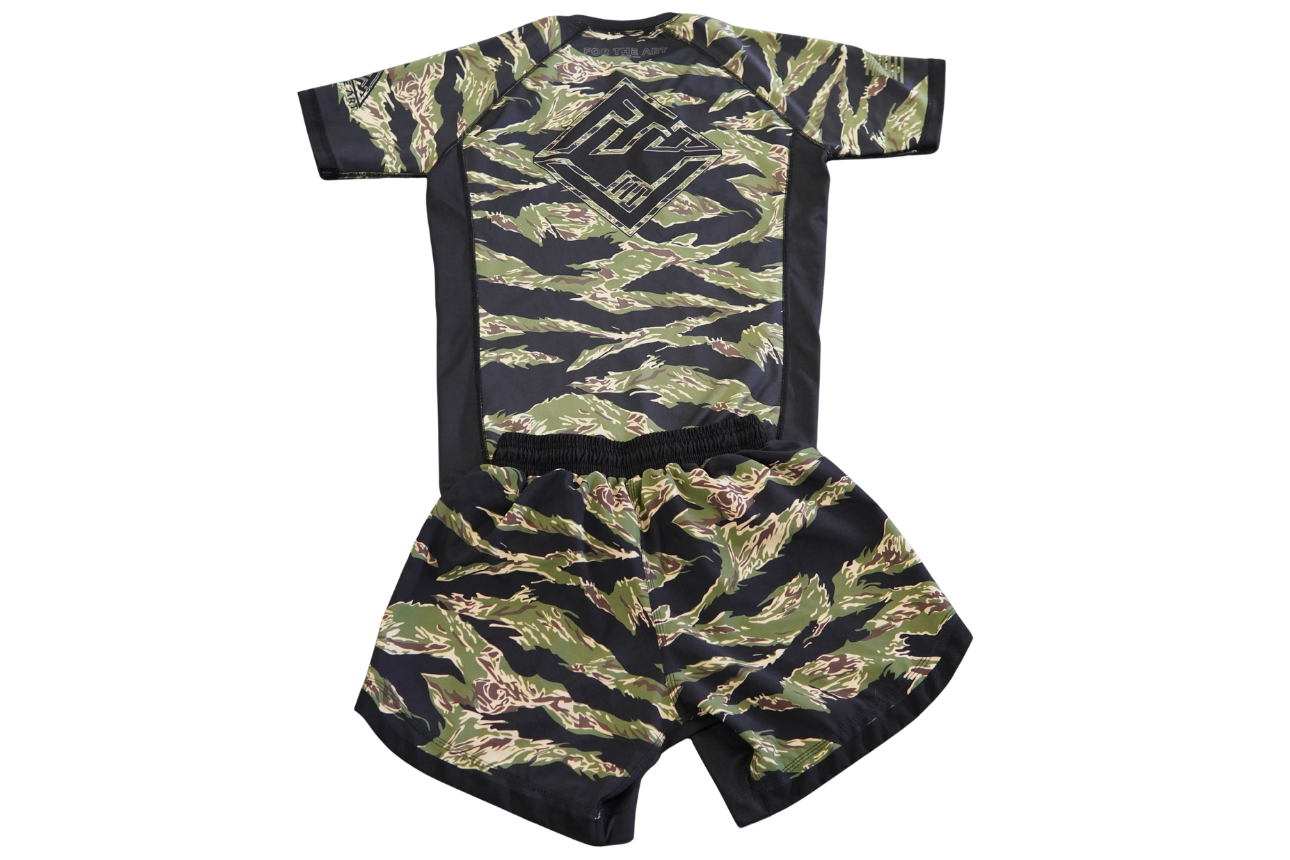 Apex Camo Bundle